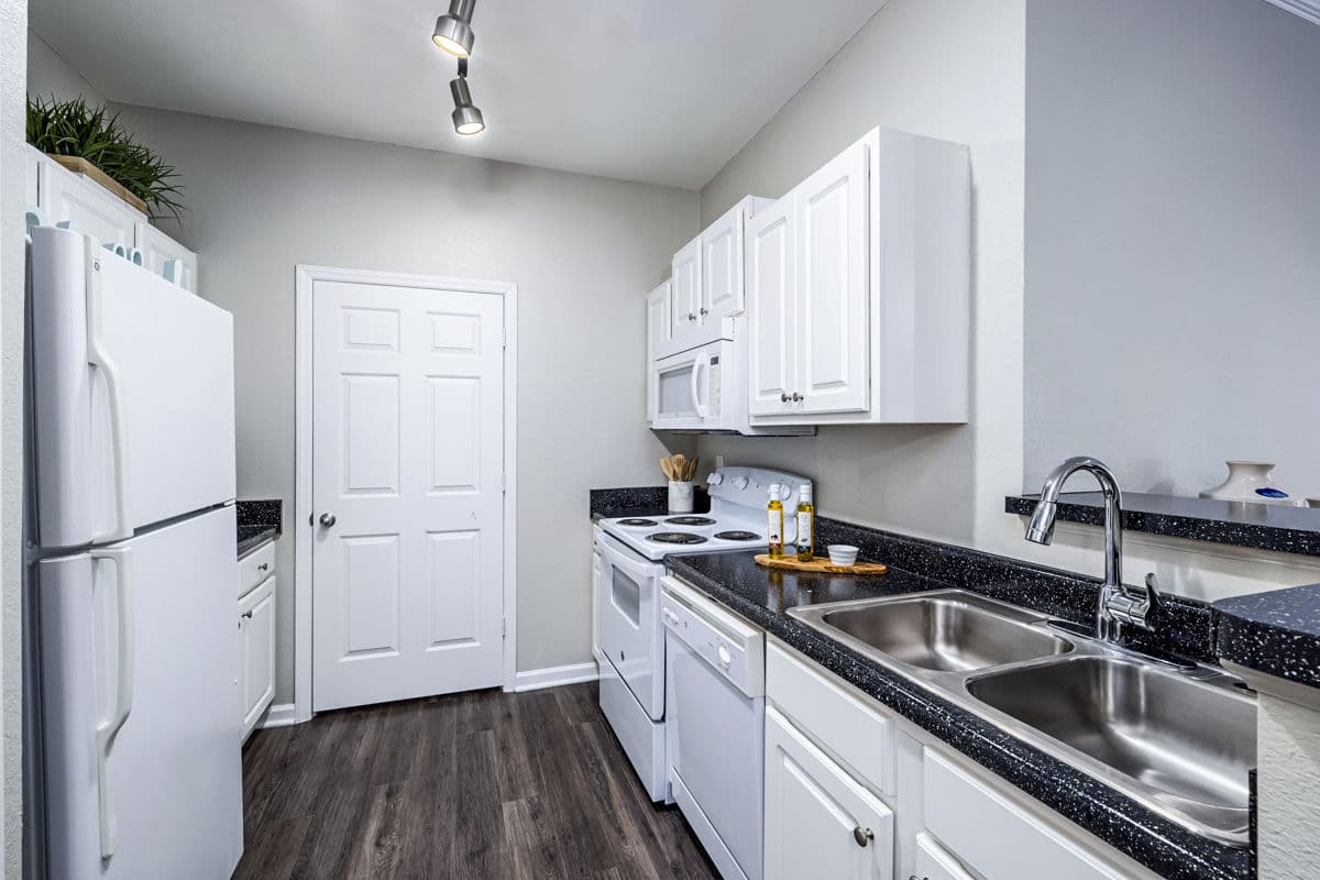 Columns At Wakefield Apartments Raleigh Nc 16 of 31