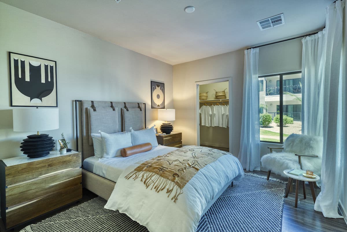Seven Luxury Apartments Phoenix Az 21 of 24
