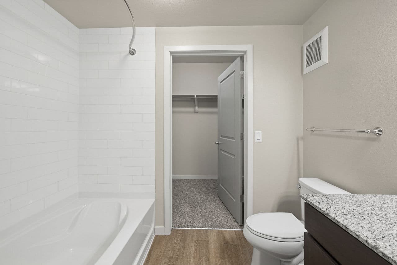 Hiline At Littleton Commons Apartments Littleton Co 26 of 26