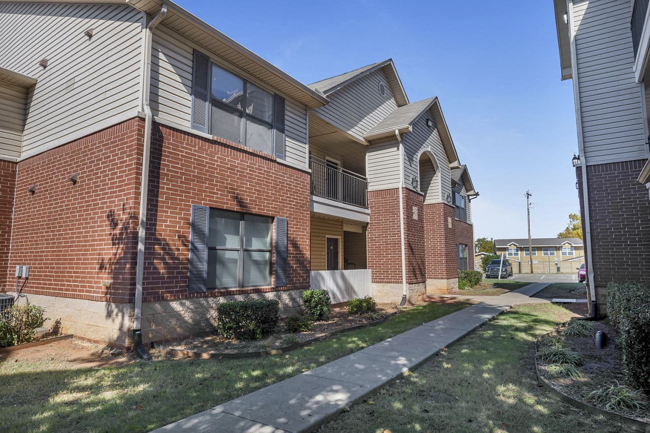 Tinker On Forty8 Apartments Oklahoma City Ok 3 of 18