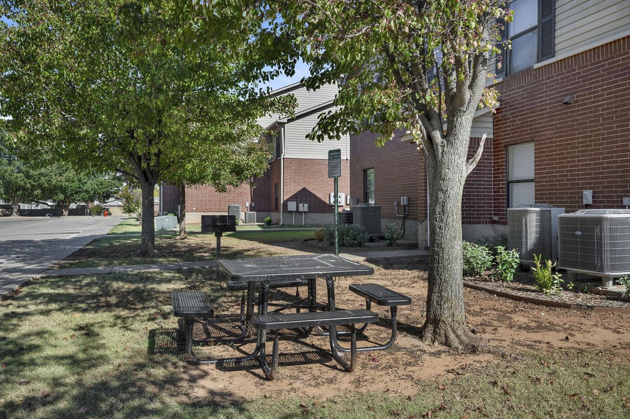 Tinker On Forty8 Apartments Oklahoma City Ok 8 of 18