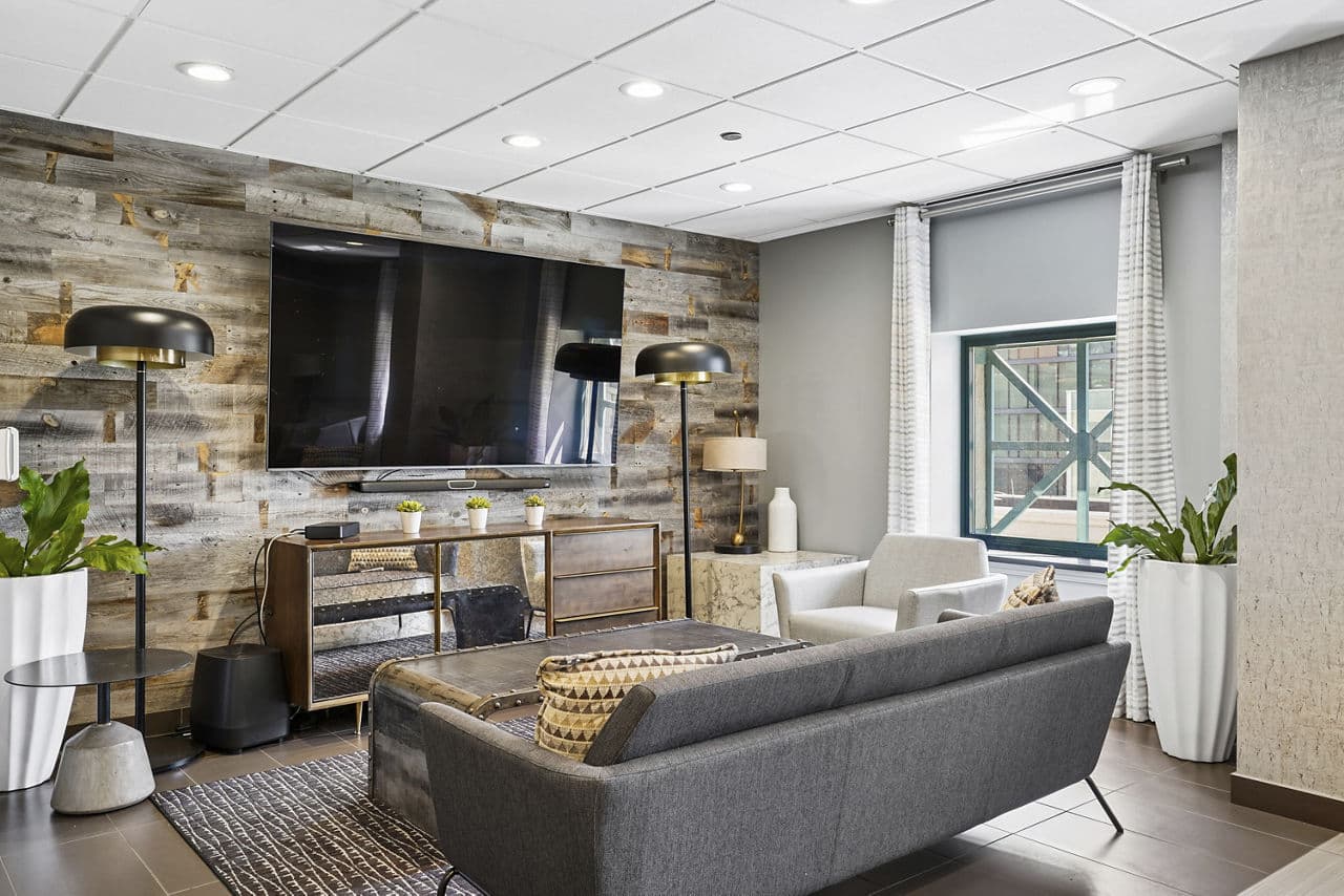 One Superior Place Apartments Chicago Il 27 of 29
