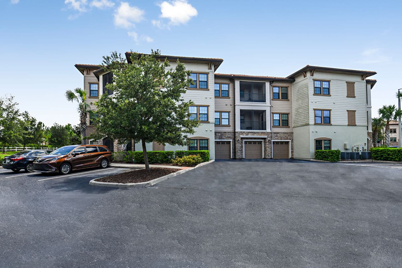 Sanctuary At Eagle Creek Orlando Fl 4 of 26