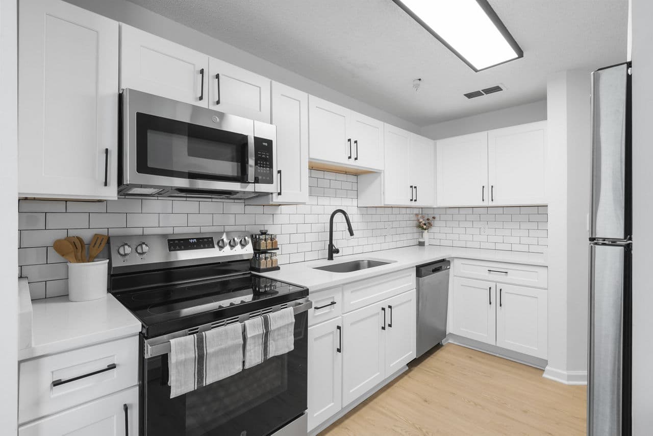 Avana Lexington 18 of 30