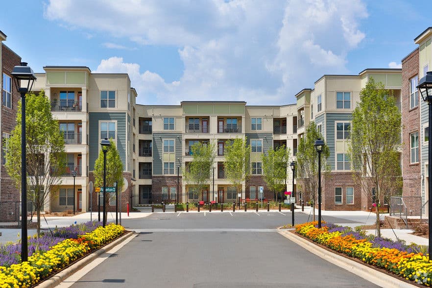 Yards At Noda Apartments Charlotte Nc 2 of 15