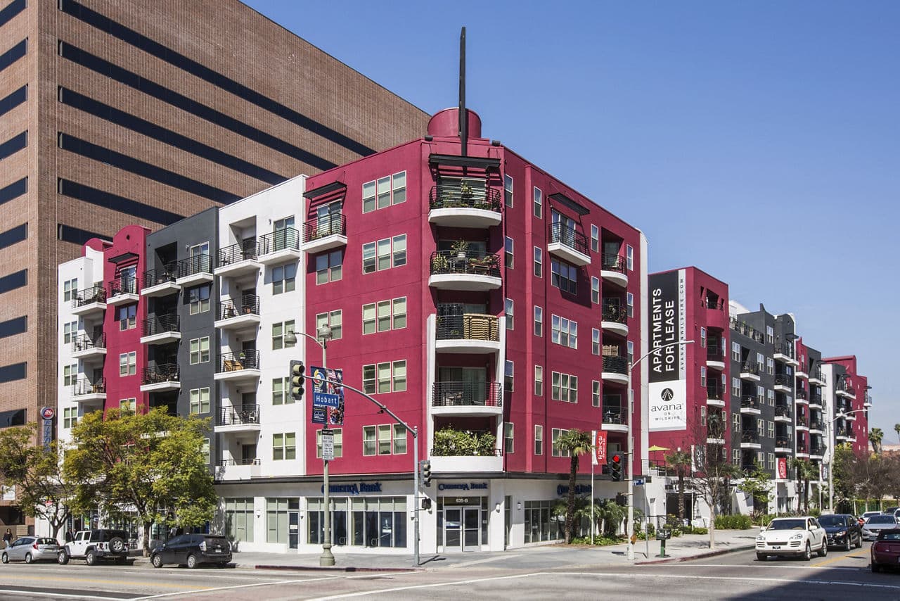 Avana on Wilshire Apartments 1 of 8