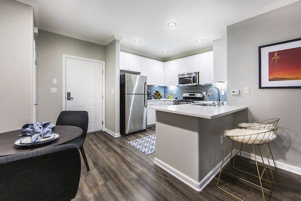 Avana on Wilshire Apartments 20 of 26