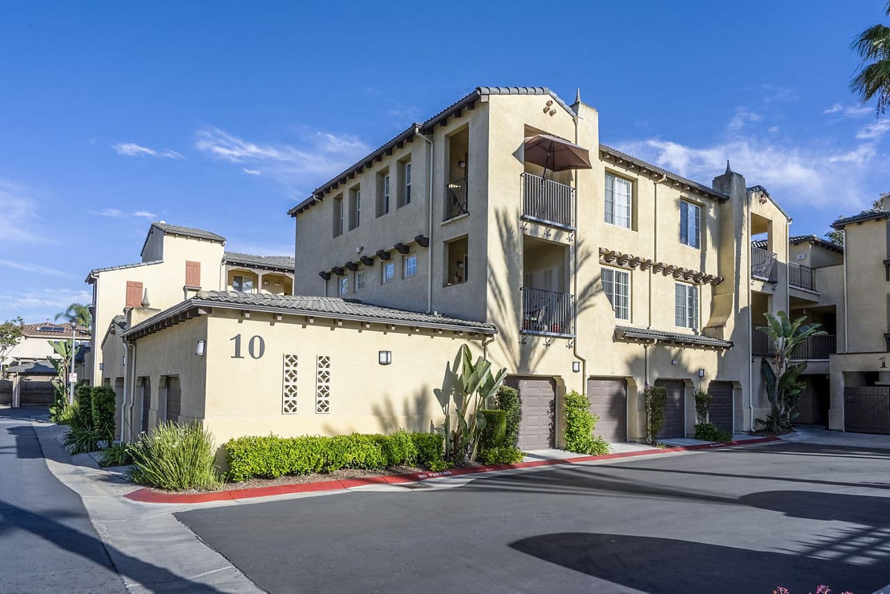 Rolling Hills Gardens Apartments 4 of 39