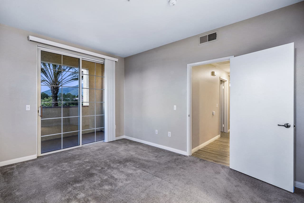 Rolling Hills Gardens Apartments 23 of 39