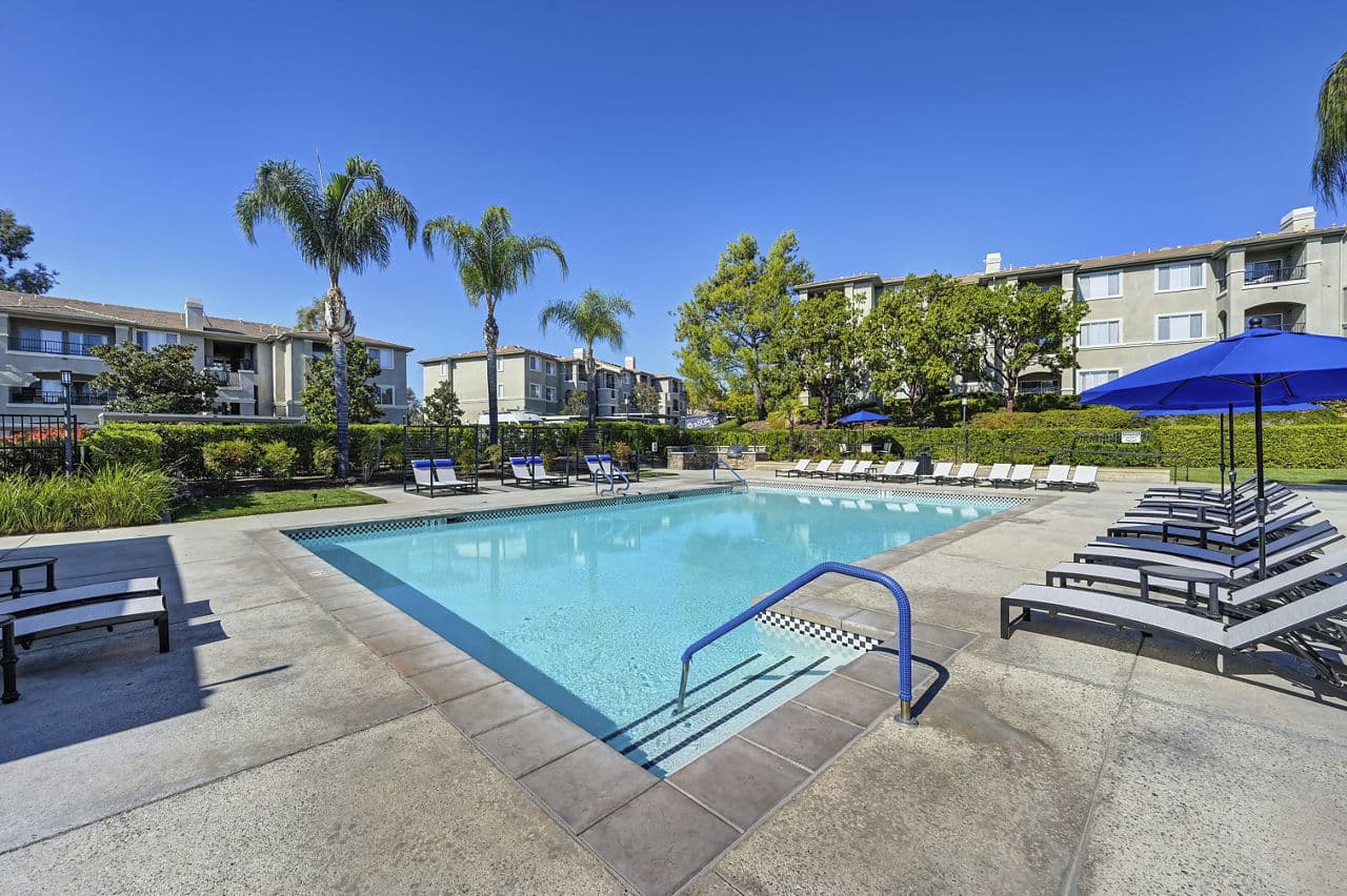 Eagle Glen Apartments 2 of 29