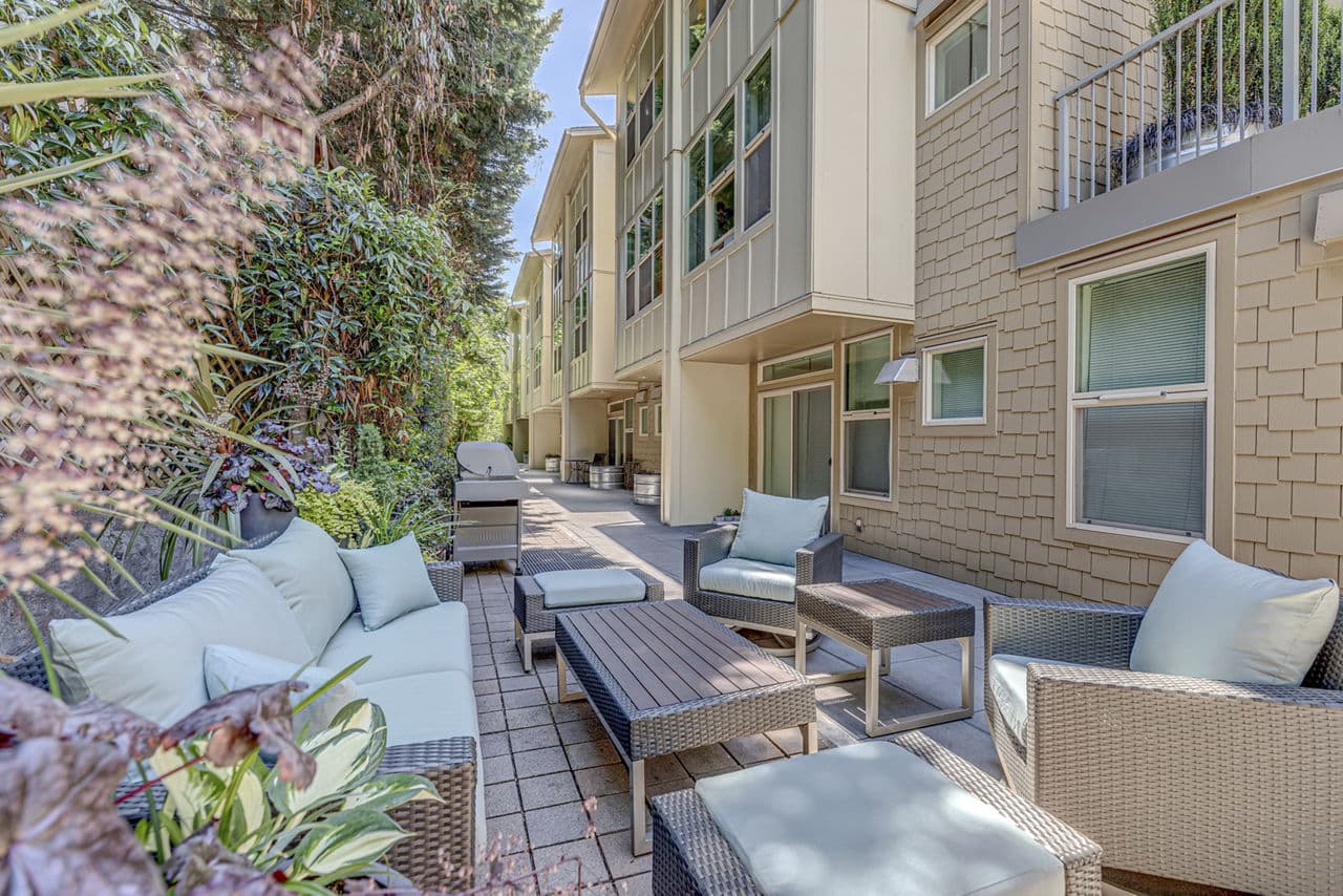Prescott Wallingford Apartments 1 of 8