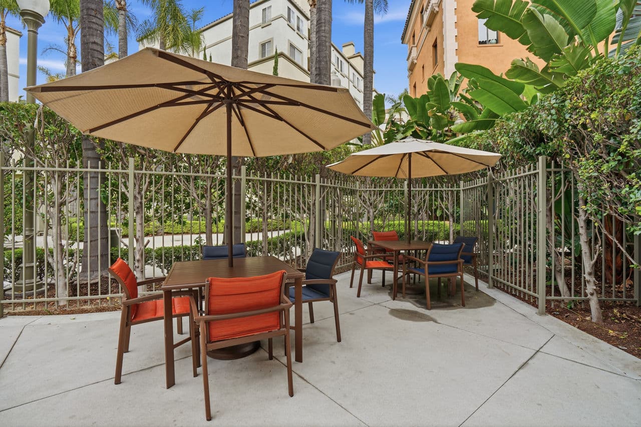Holly Street Village Apartments 13 of 26