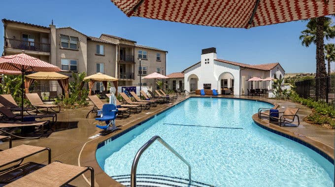 Montecito at Dos Lagos Apartments 6 of 14