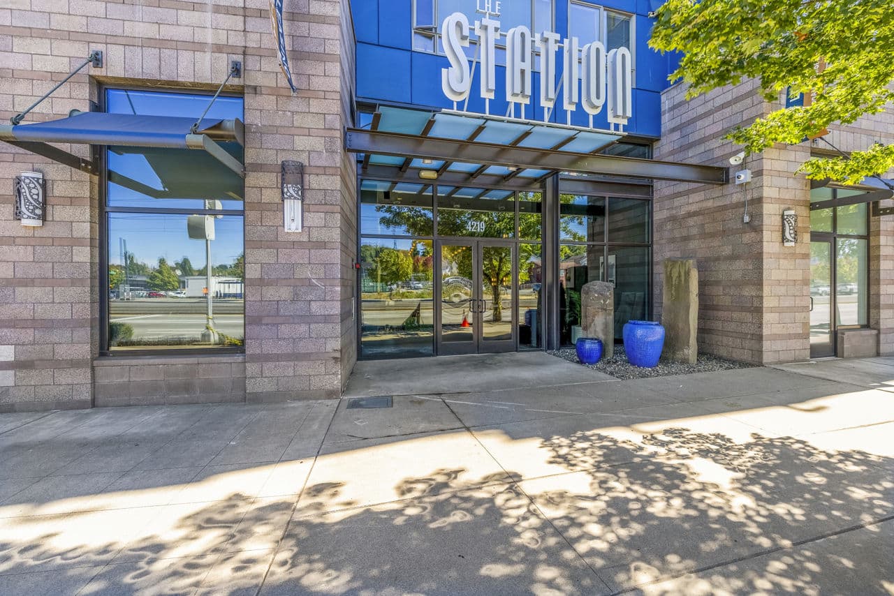 The Station at Othello Park Apartments 1 of 8