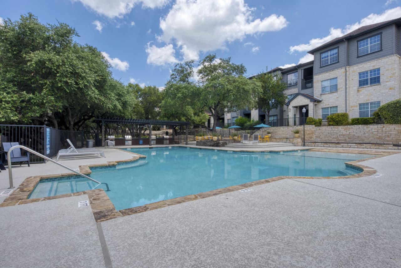 Laurel Canyon Apartments 4 of 8