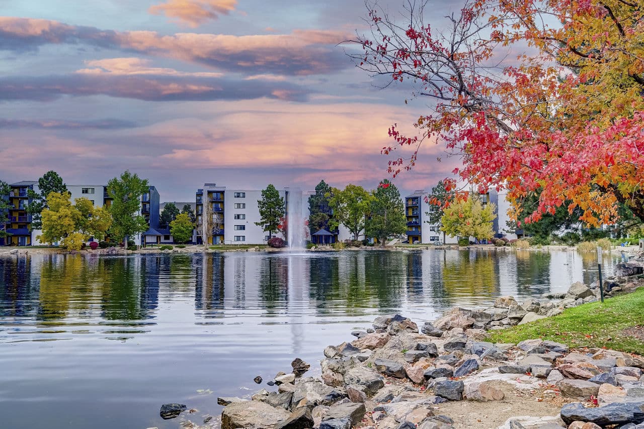 Lakeview Towers At Belmar Apartments Lakewood Co 2 of 20