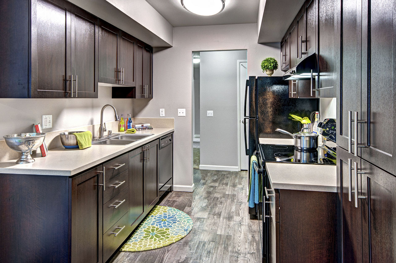 Central Park East Apartments Bellevue Wa 7 of 16