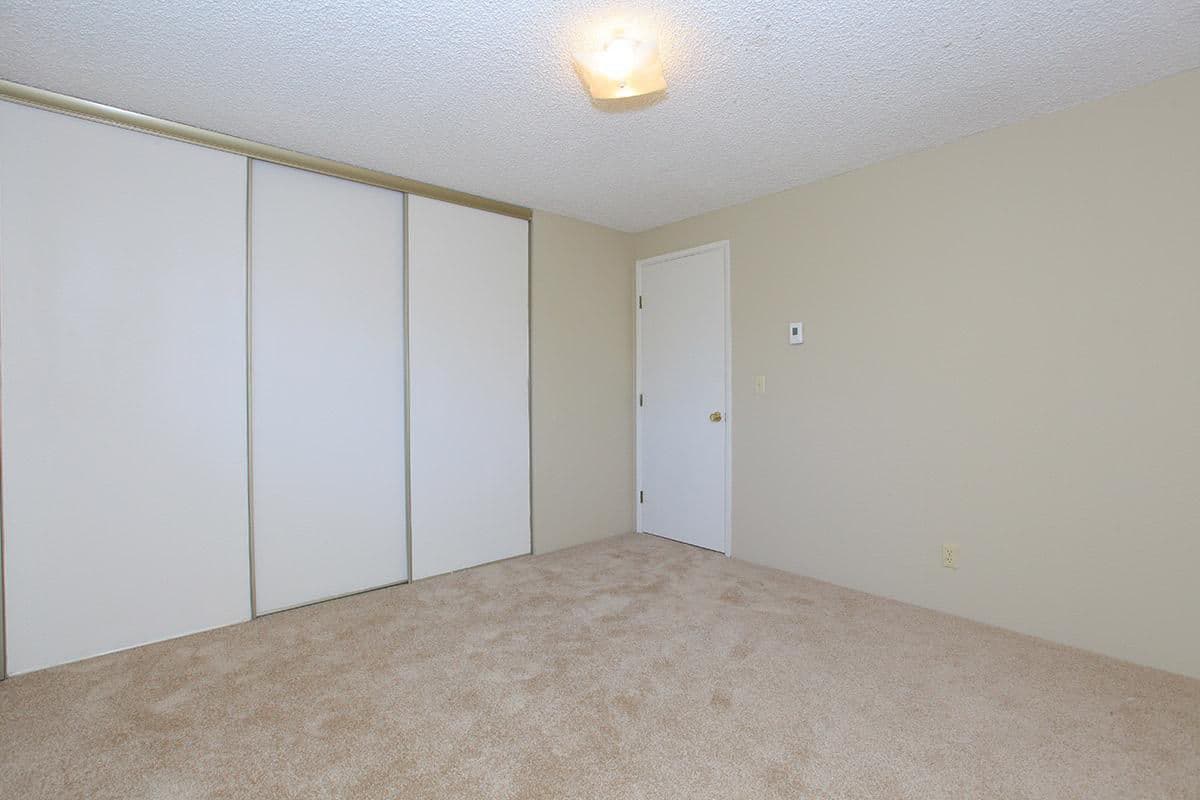 Redwood Park Apartments 7 of 18