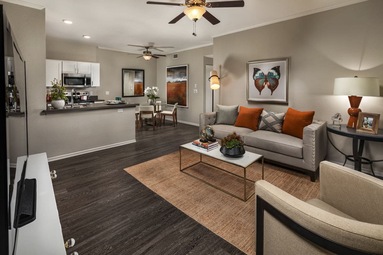 Colonnade Apartments 8 of 20