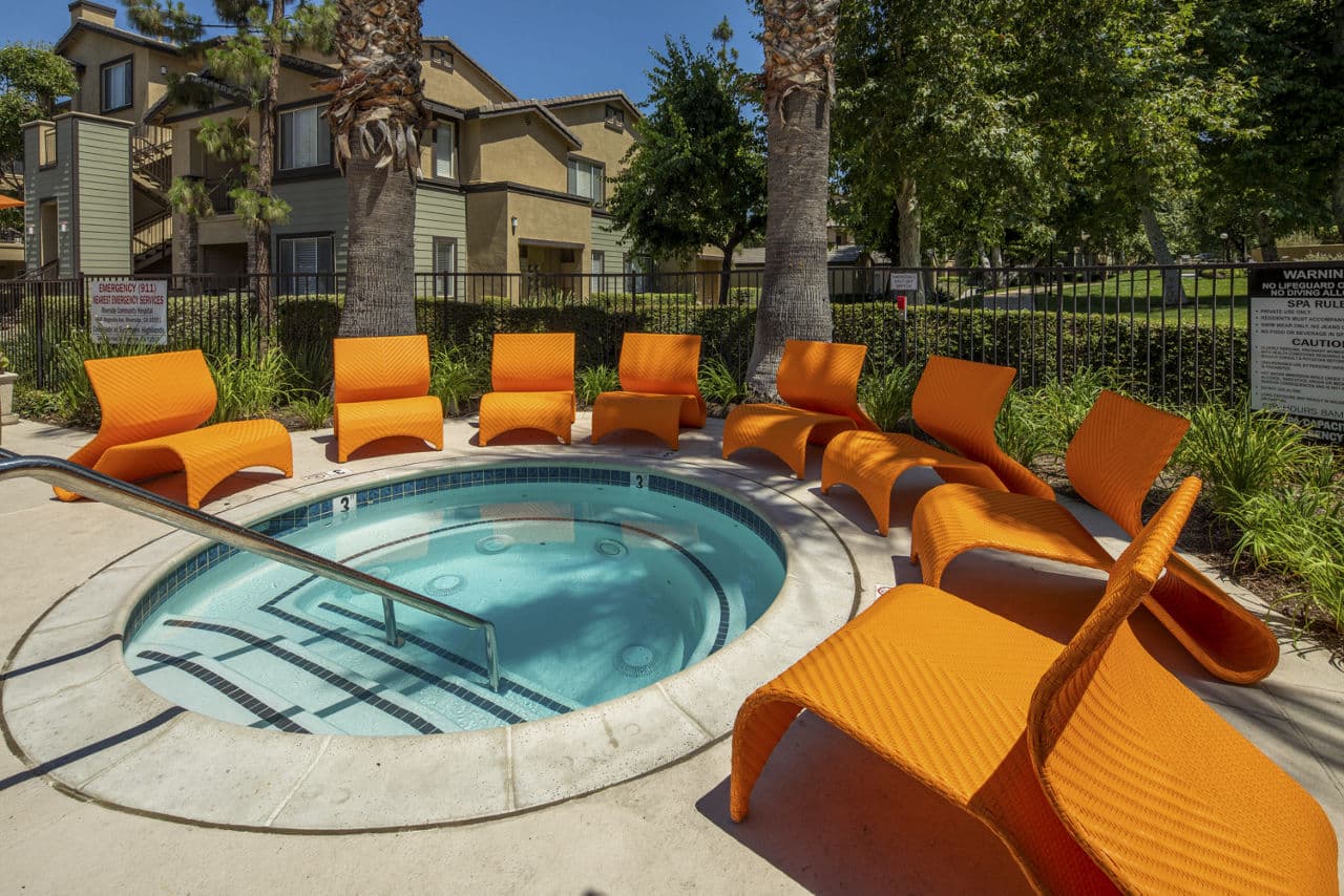 Colonnade Apartments 2 of 20