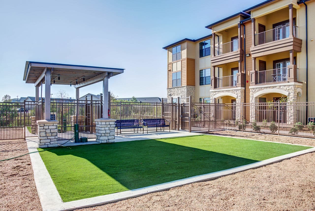 Dalian Monterrey Village Apartments 3 of 8