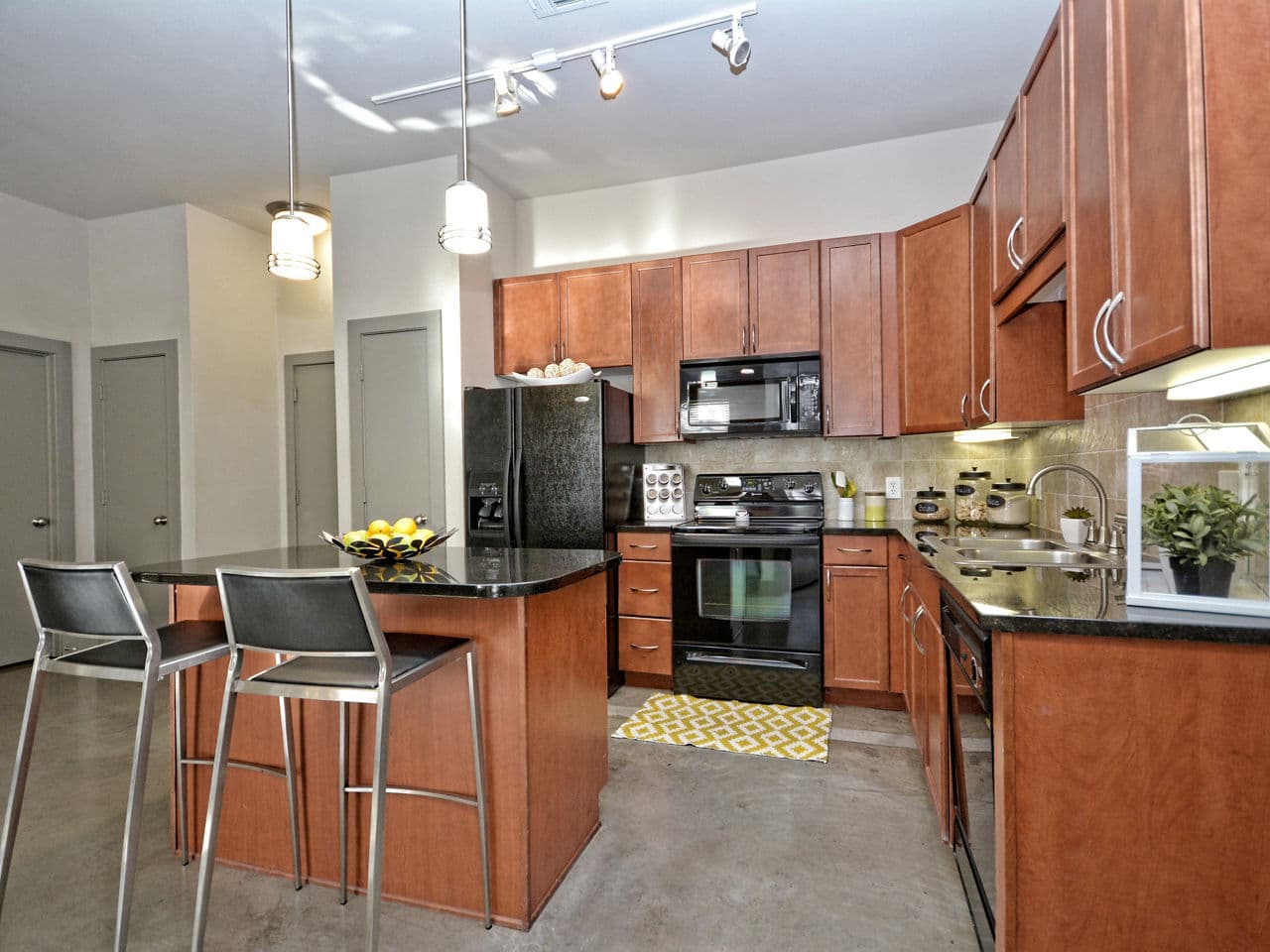 Residences At The Triangle Austin Tx 9 of 15