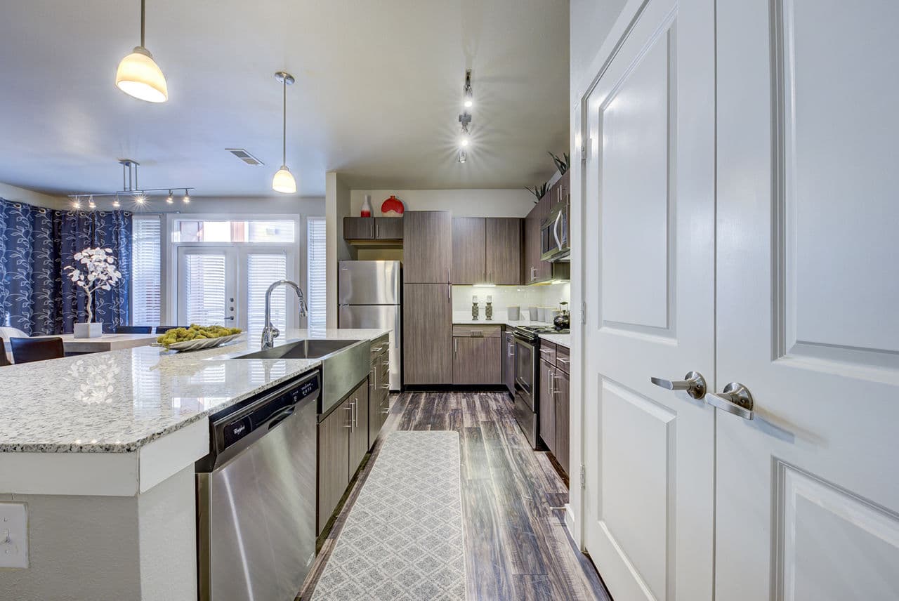 Boardwalk Research Luxury Apartments San Antonio Tx 4 of 15