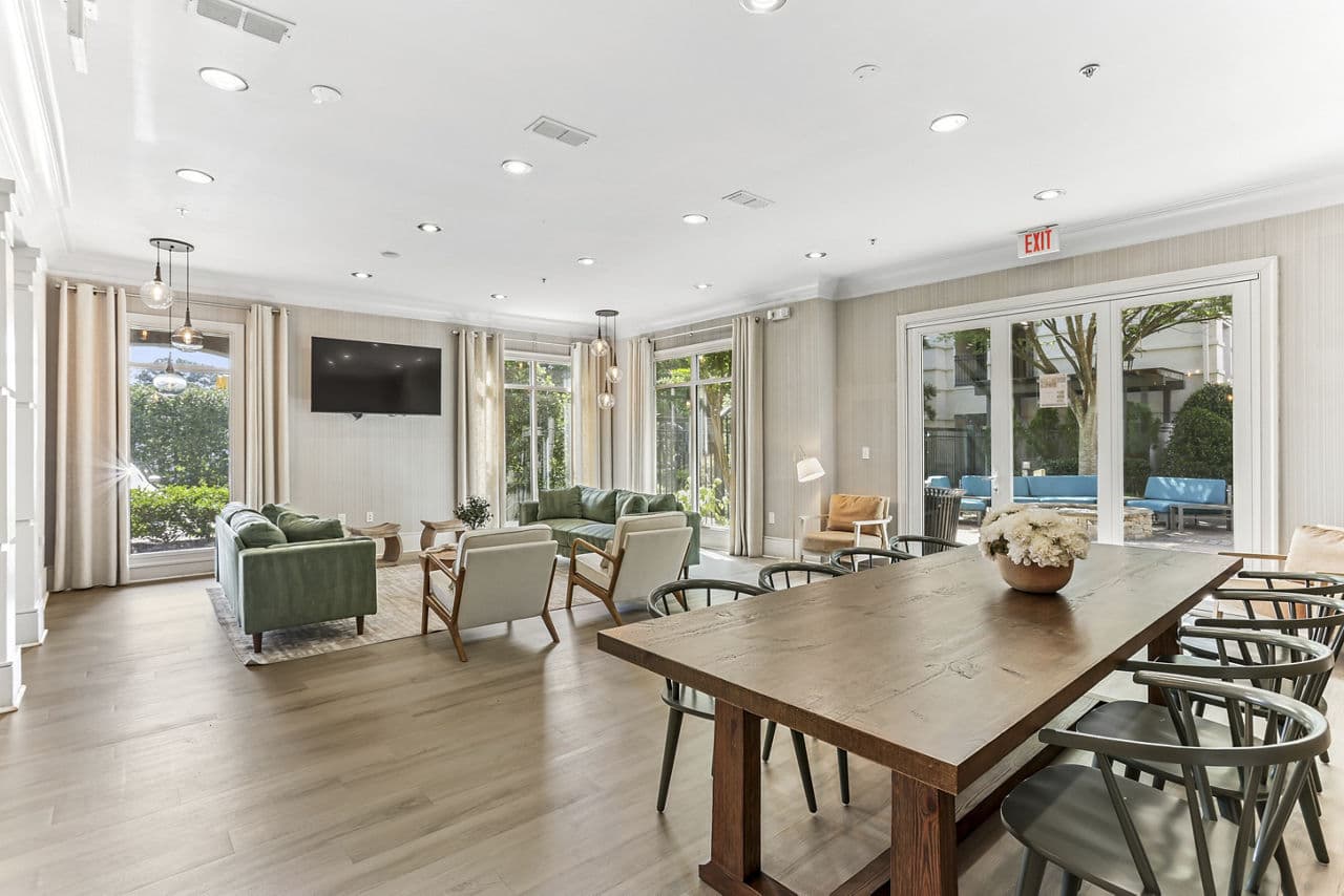 Avana Uptown Apartments 8 of 8