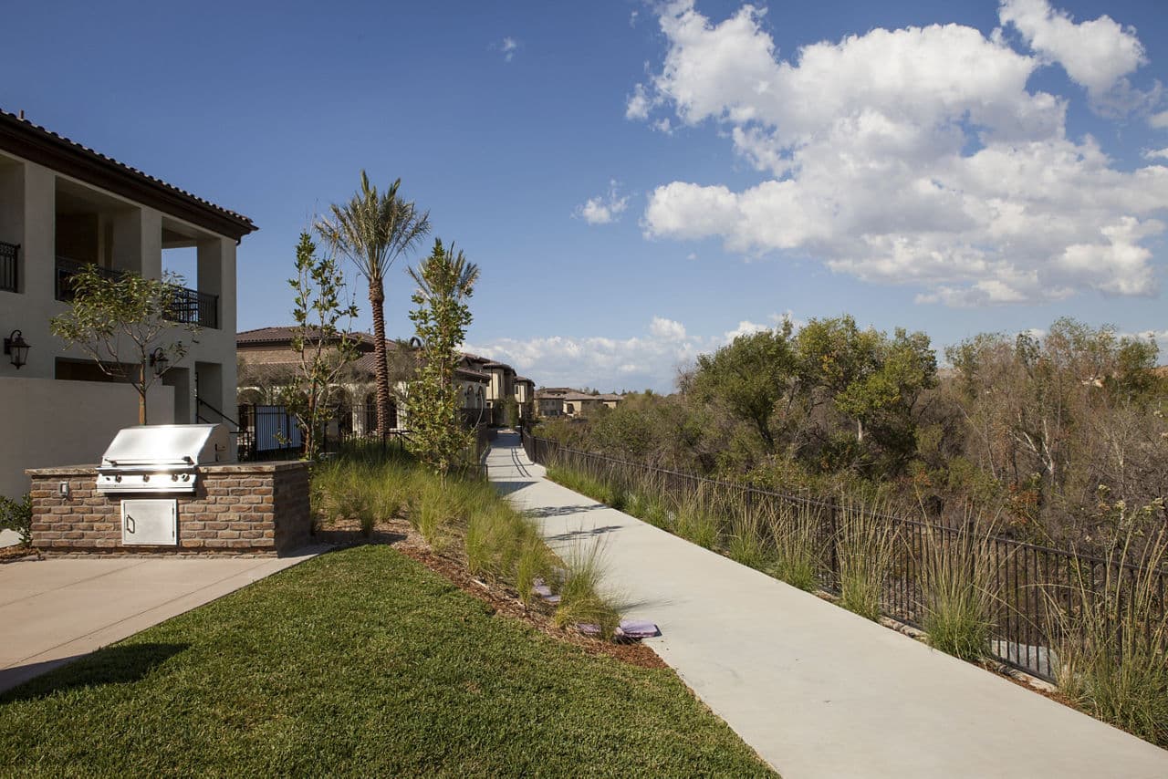 Encanto Apartments 16 of 28