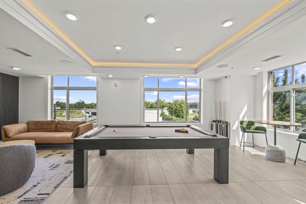 The Mint 425 Apartments Charlotte Nc 4 of 28