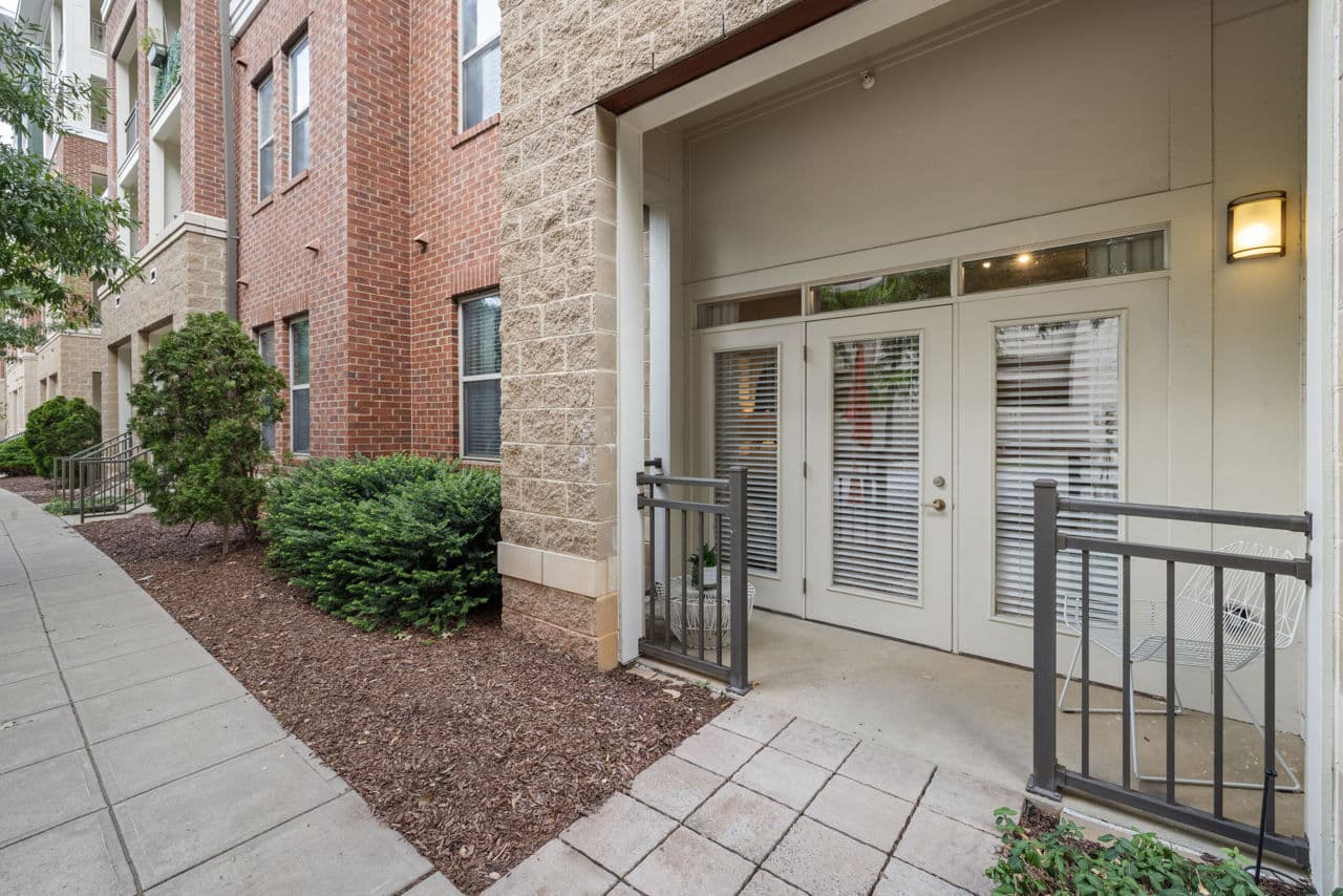 Elan City Center Apartments 2 of 8