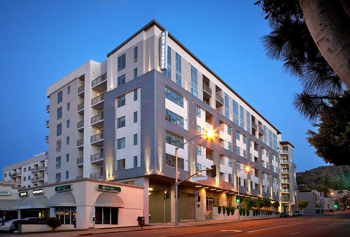 The Avenue Hollywood Apartments 1 of 6