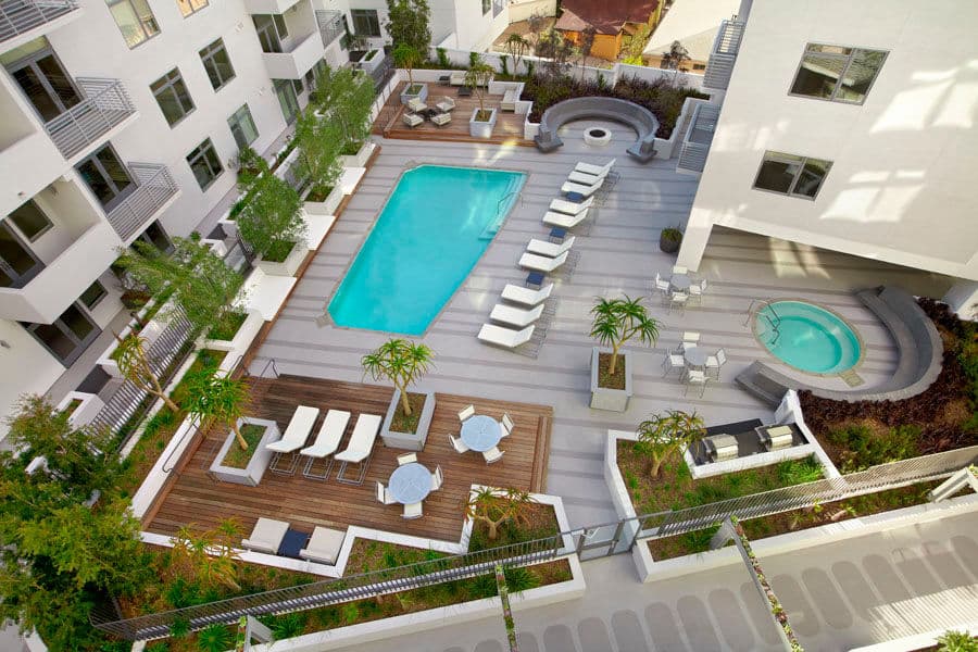 The Avenue Hollywood Apartments 4 of 6