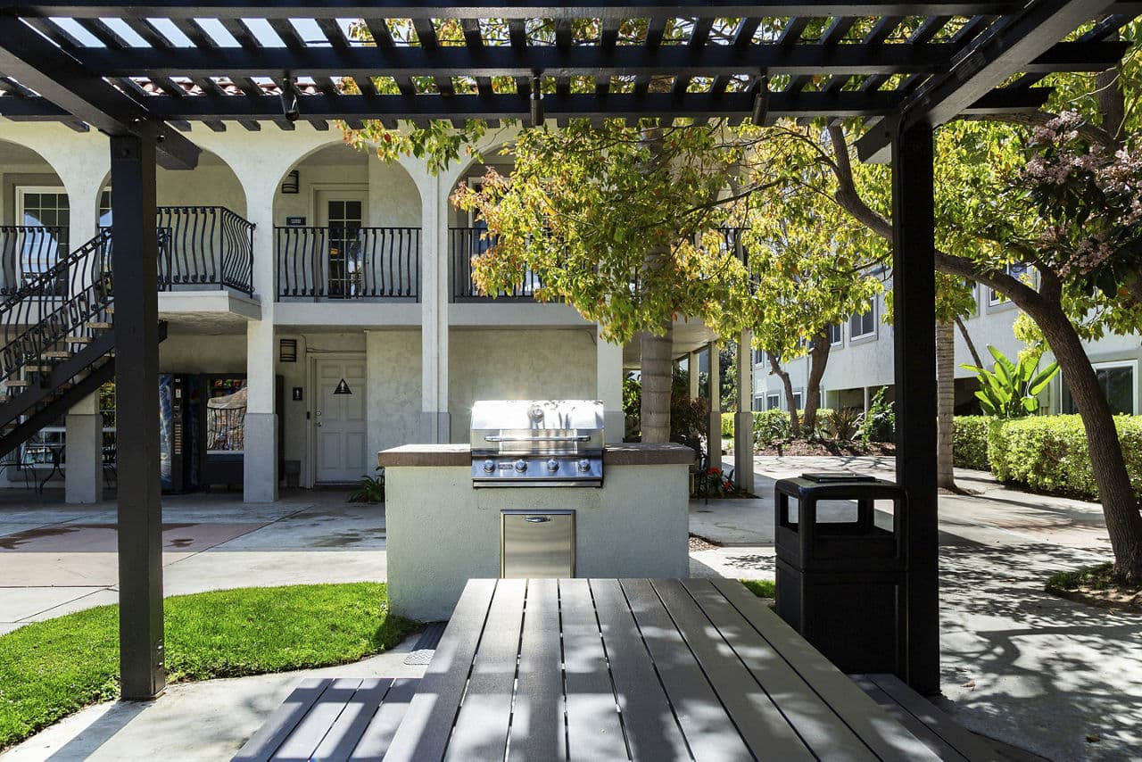 Madrid Apartments Los Angeles Ca 11 of 23