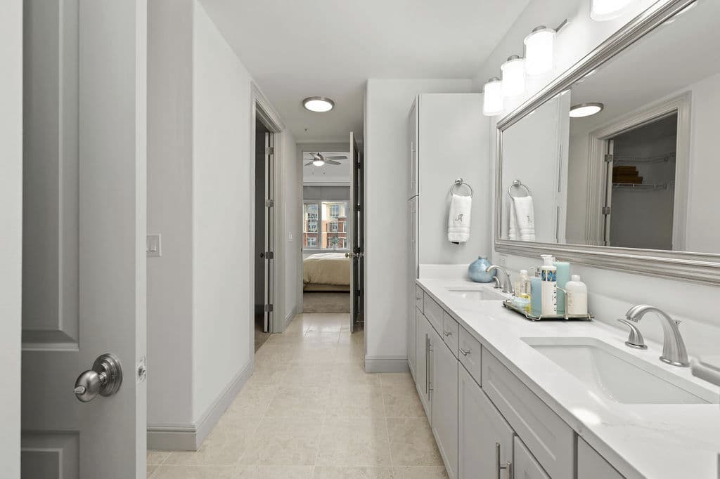 Ashton South End Apartments 26 of 30
