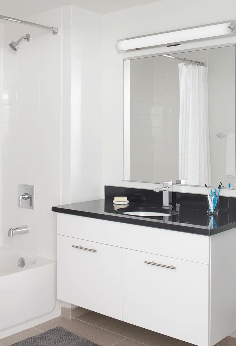 Watermark Seaport Apartments 3 of 10