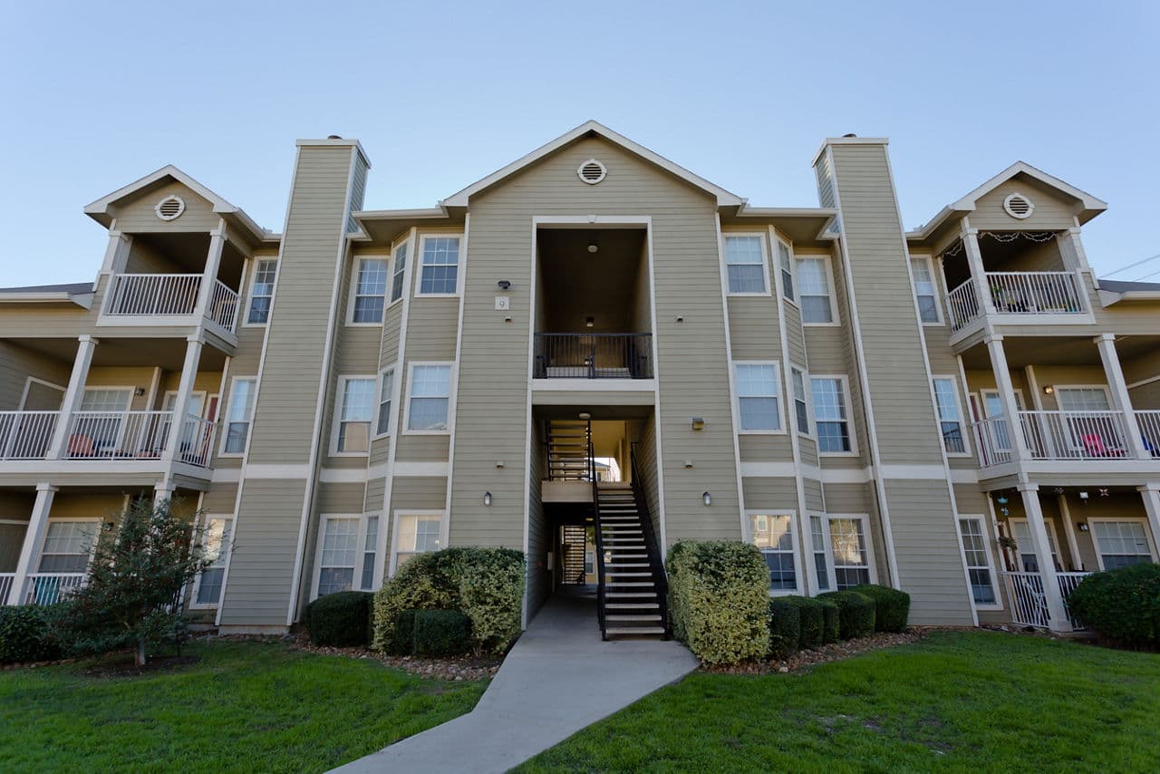 The Ravinia Apartments San Antonio Tx 4 of 15