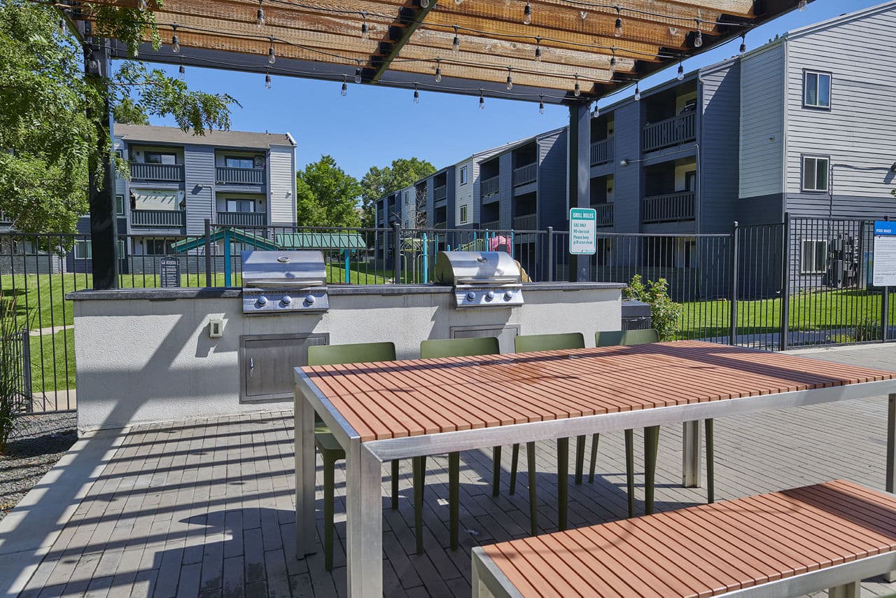 Park Place at 92nd Apartments 4 of 14