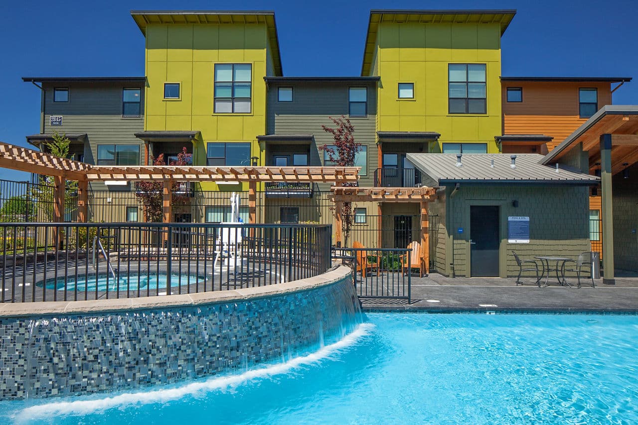 The Tennyson At Crescent Village Apartments Eugene Or 1 of 14