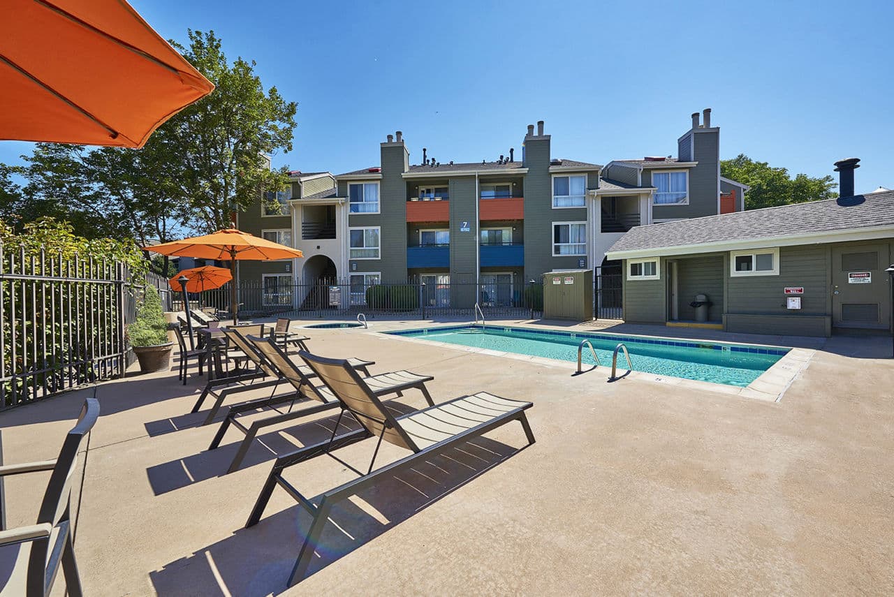 Sloan's Lake Apartments 13 of 18