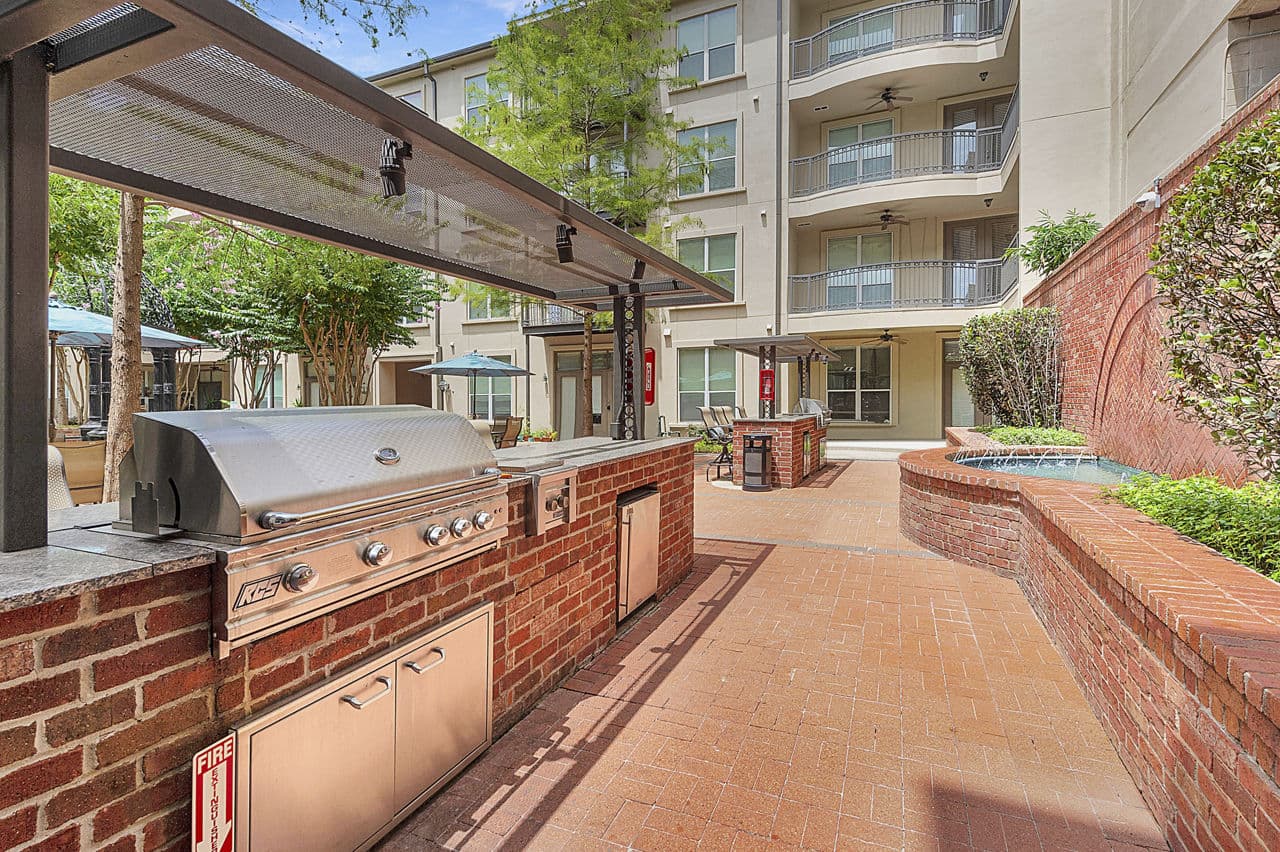 La Maison River Oaks Houston Tx 17 of 27