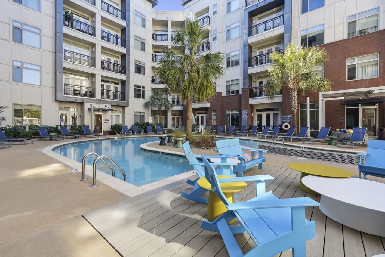 Ellison on Broad Apartments 1 of 25
