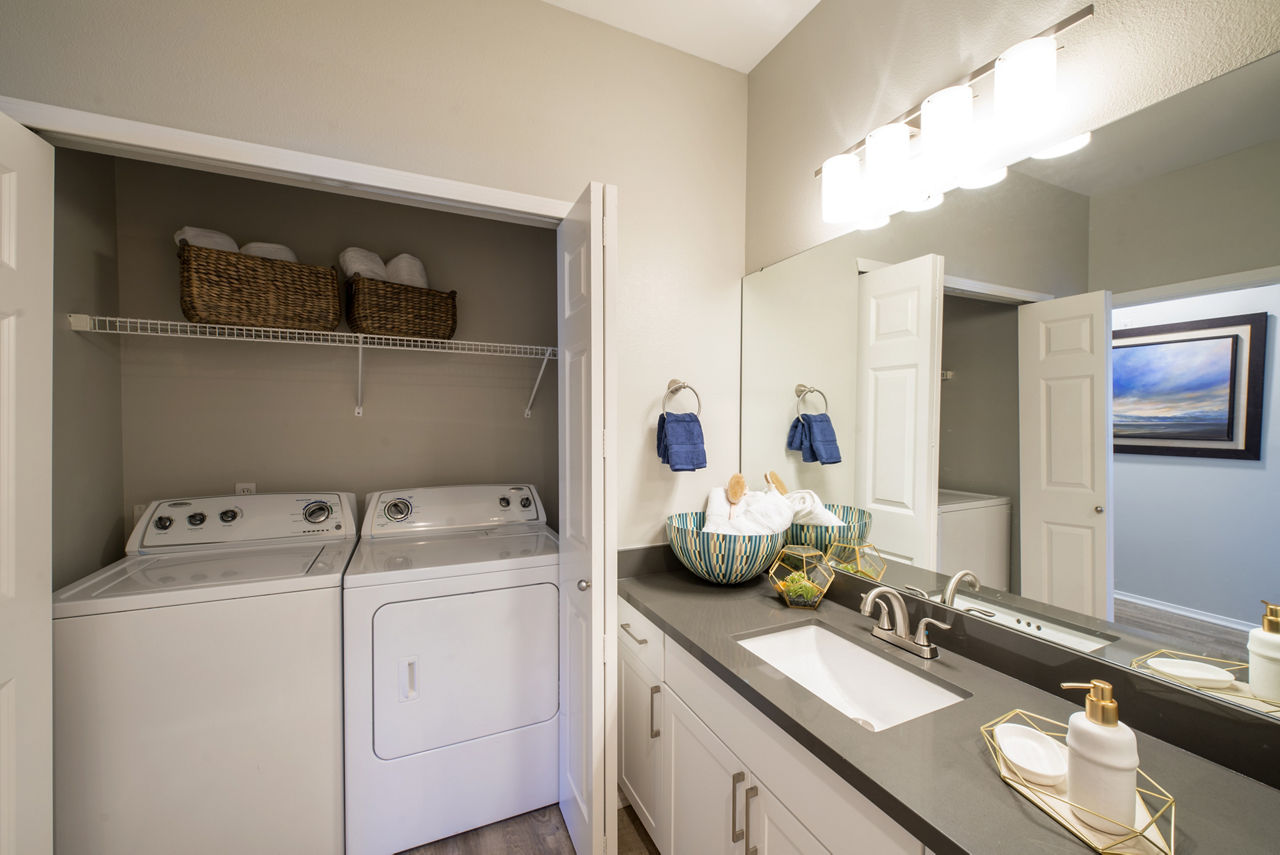 Avana One Six Four Apartments Lynnwood Wa 17 of 21
