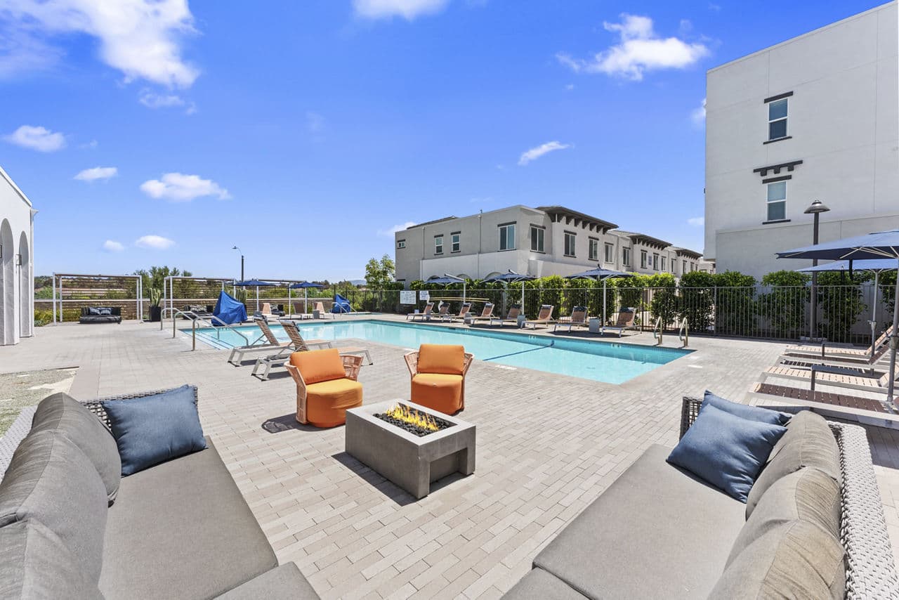 Solaire Apartments Temecula Ca 2 of 27