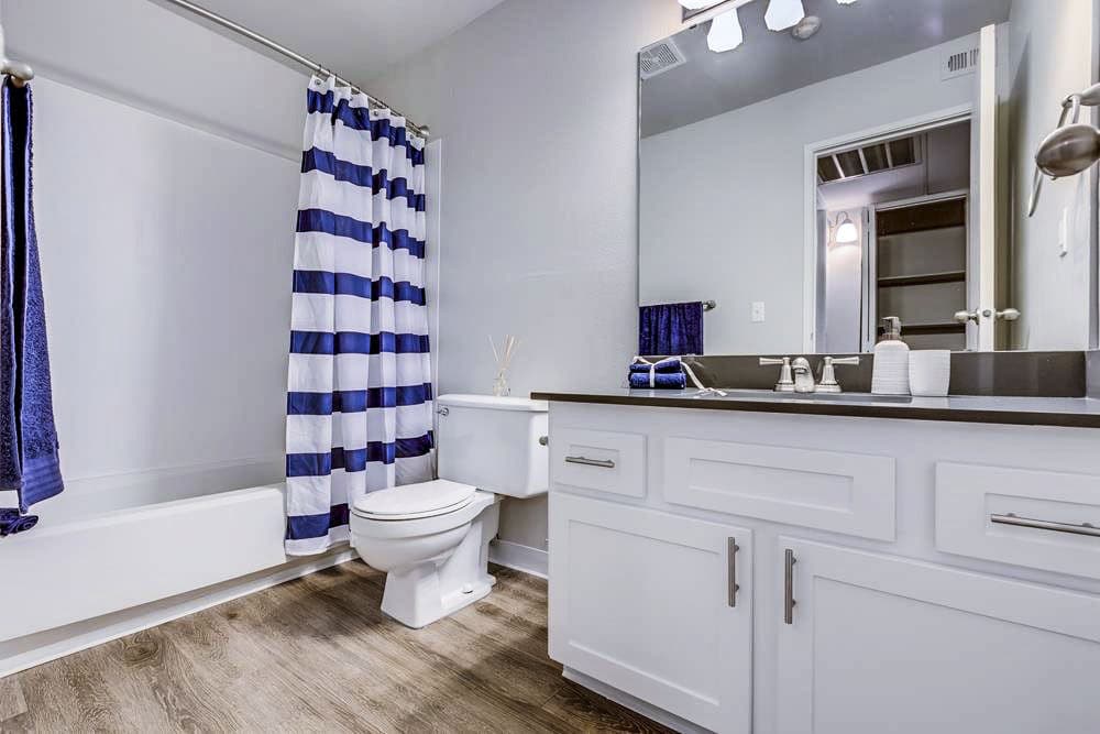 Onyx Apartments Redmond Wa 29 of 29