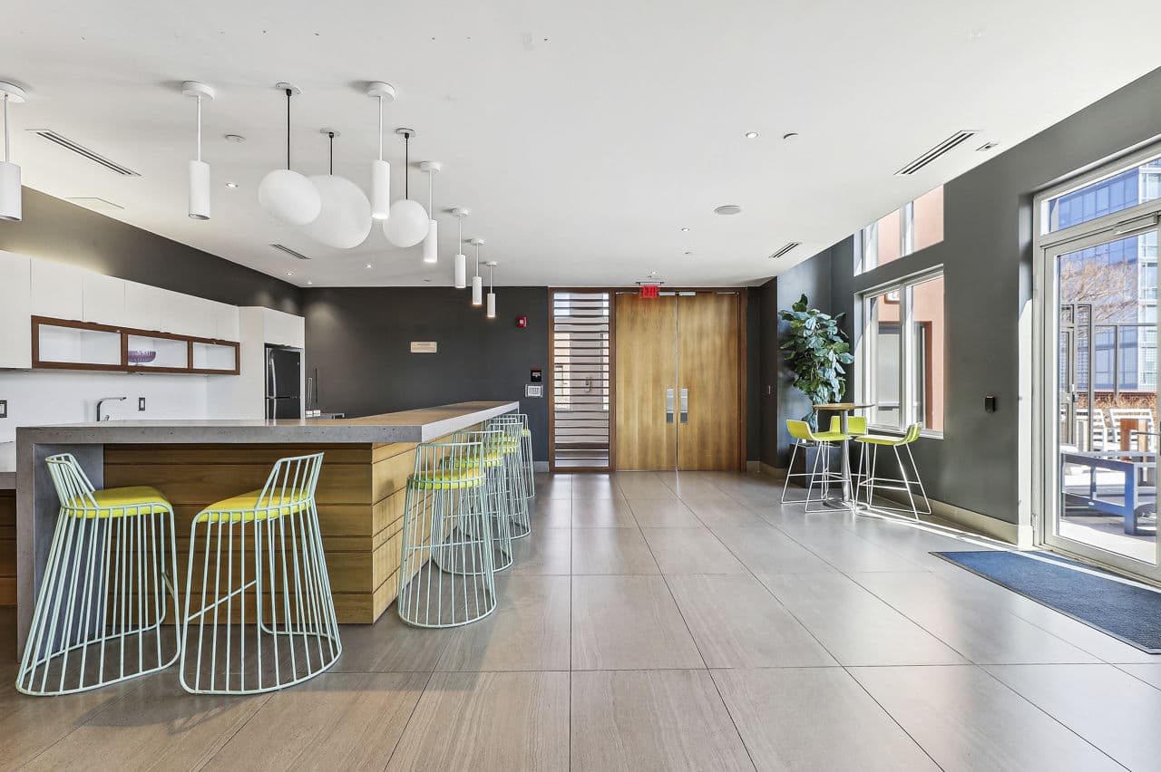 The Henri At Pike Rose North Bethesda Md 8 of 20