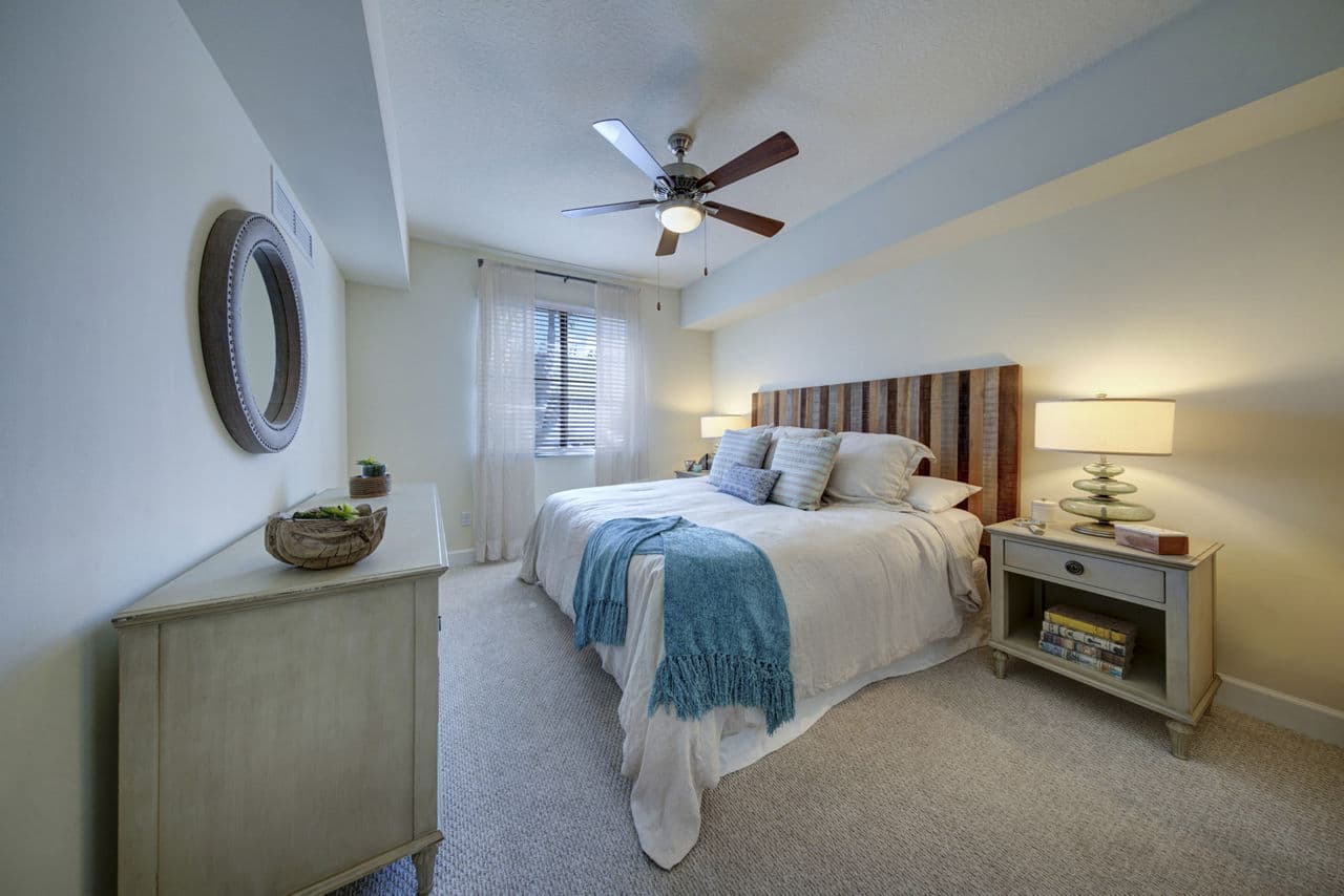 Solle Davie Apartments 26 of 28