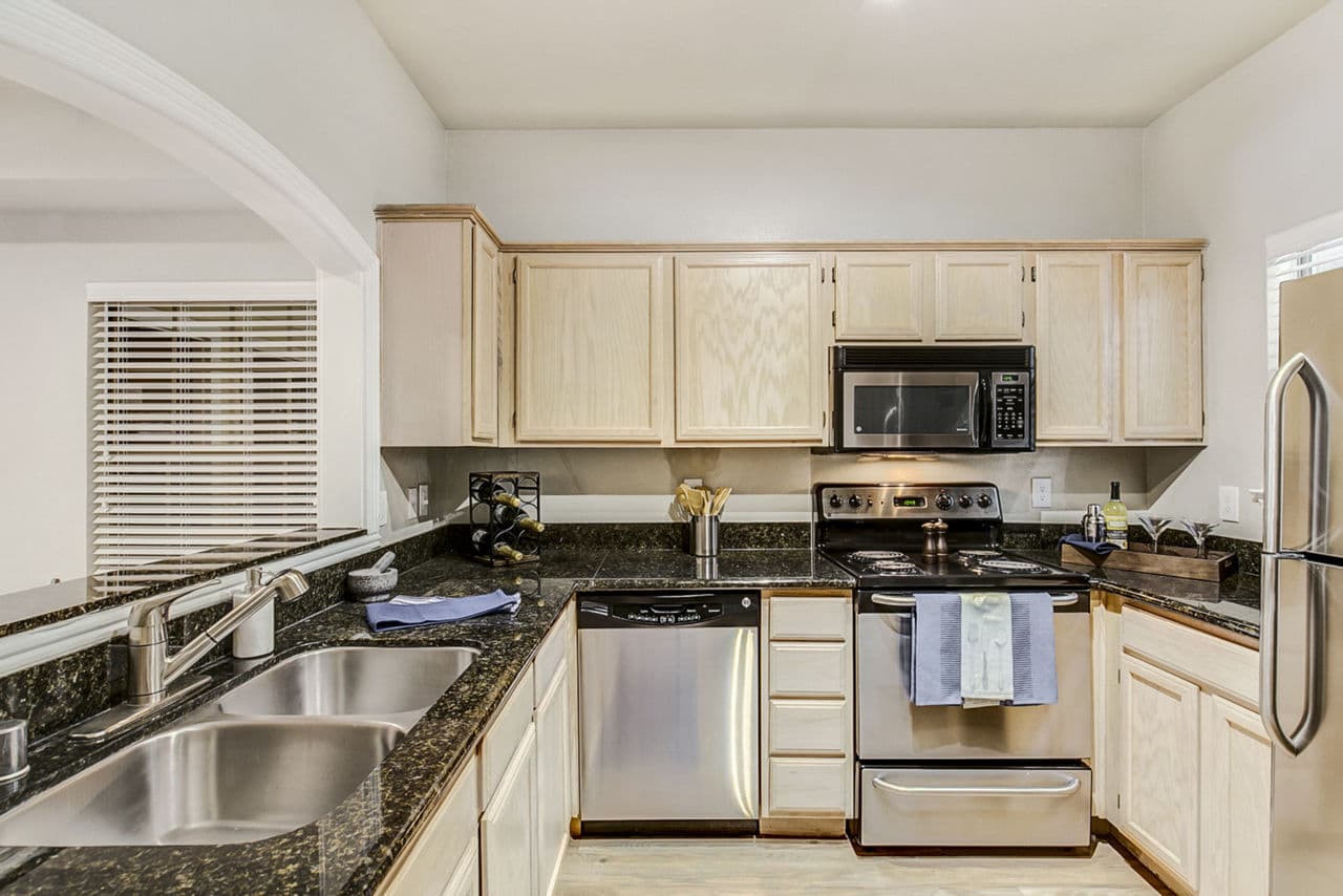 Riviera At West Village Apartments Dallas Tx 6 of 18
