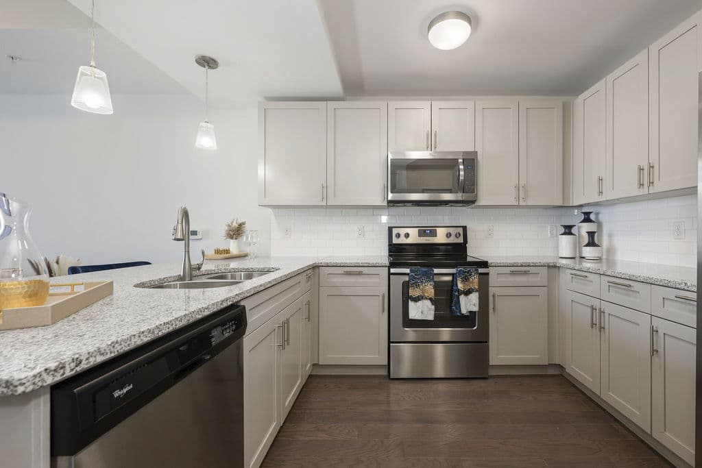 The Ascher Uptown Apartments Charlotte Nc 25 of 37