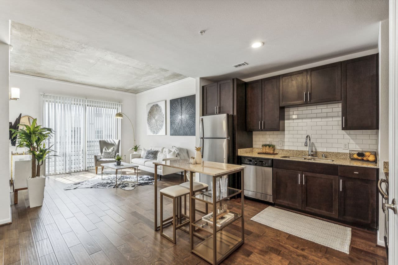 Gallery At Turtle Creek Apartments Dallas Tx 28 of 30